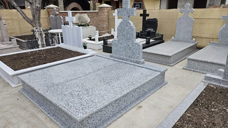 15. Lucrare dublă din granit GD pe cadru